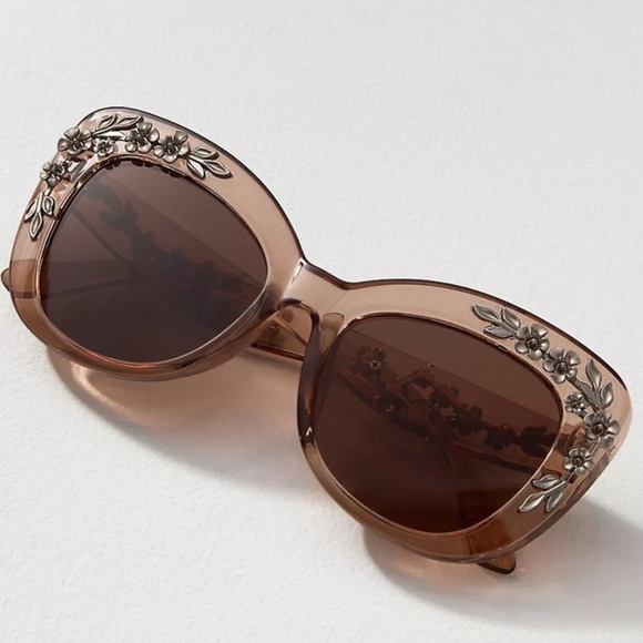Anthropologie Accessories - Anthropologie Floral Trimmed Sunglasses New